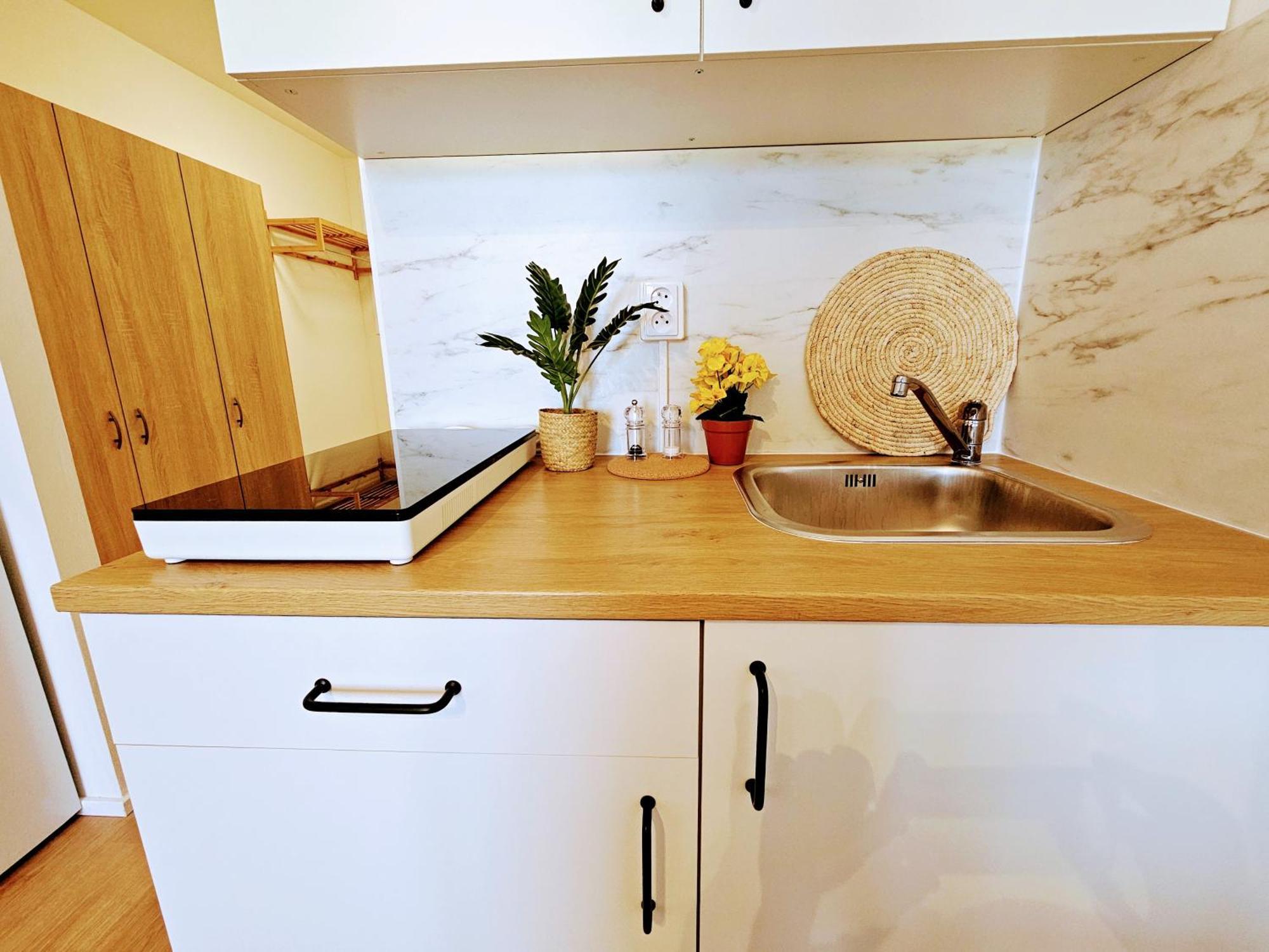 Apartmán Live-inn Hotel-style 5 Apartments, 20 Mins To Centre, Gym, Reception, Free Parking, Lift, Roof Terrace & Game